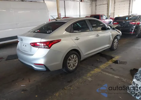 2018 Hyundai Accent Se z USA, uszkodzony, nr VIN 3KPC24A33JE028259